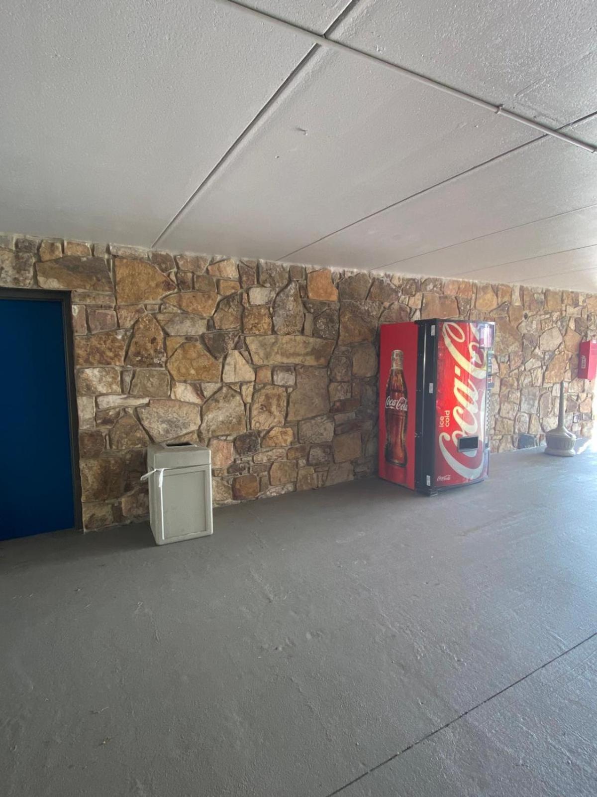 Motel 6 Manchester Tn Екстер'єр фото