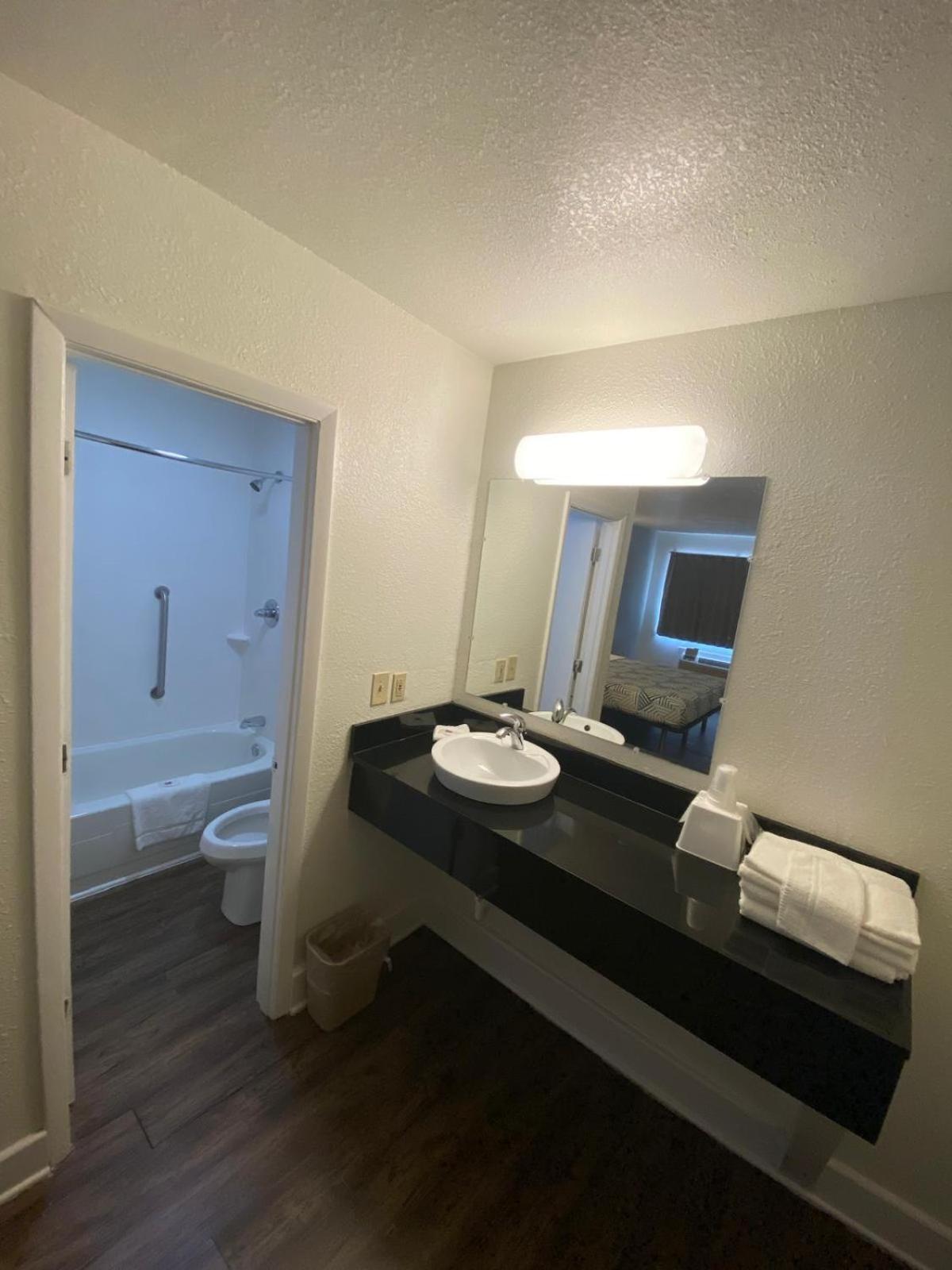 Motel 6 Manchester Tn Екстер'єр фото